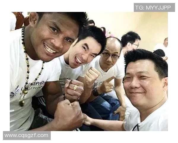 播求与袓的巅峰对决谁能在擂台上笑到最后揭开搏击传奇新篇章 播求与袓的巅峰对决谁能在擂台上笑到最后揭开搏击传奇新篇章